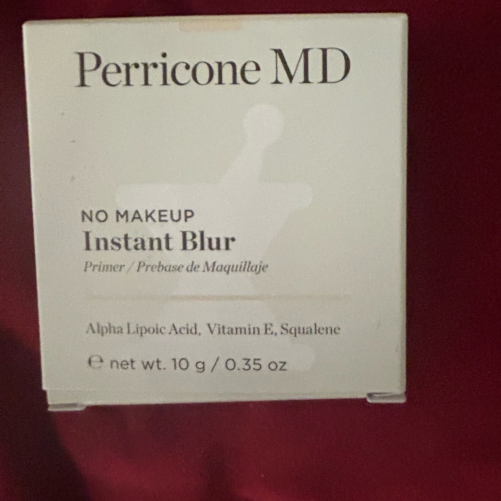 New in box Perricone MD instant blur Primer